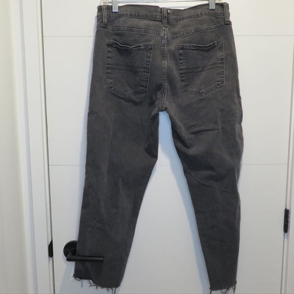 Tommy Hilfiger Denim Slim Boyfriend Jeans - Picture 6 of 7